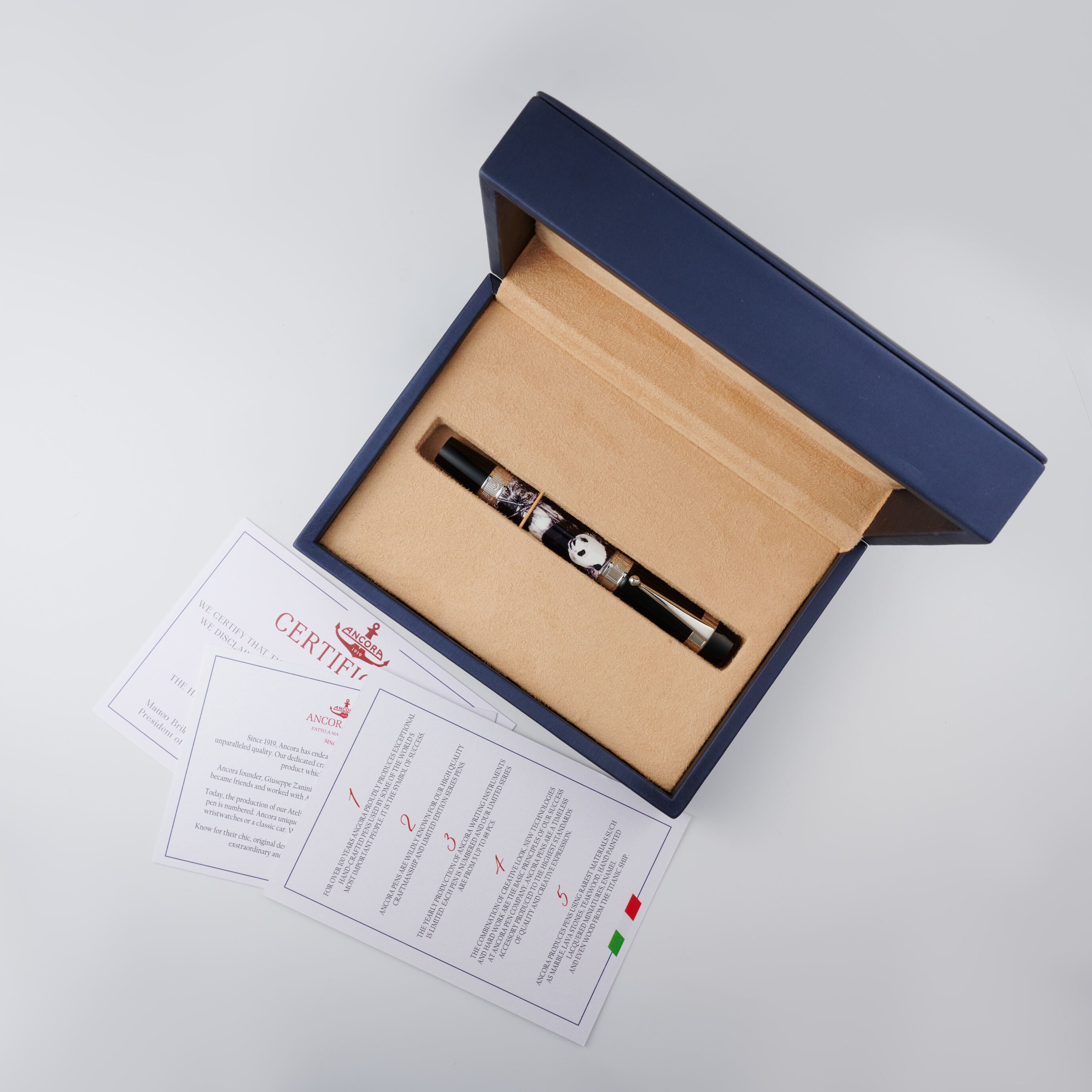 Panda Black Fountain Pen