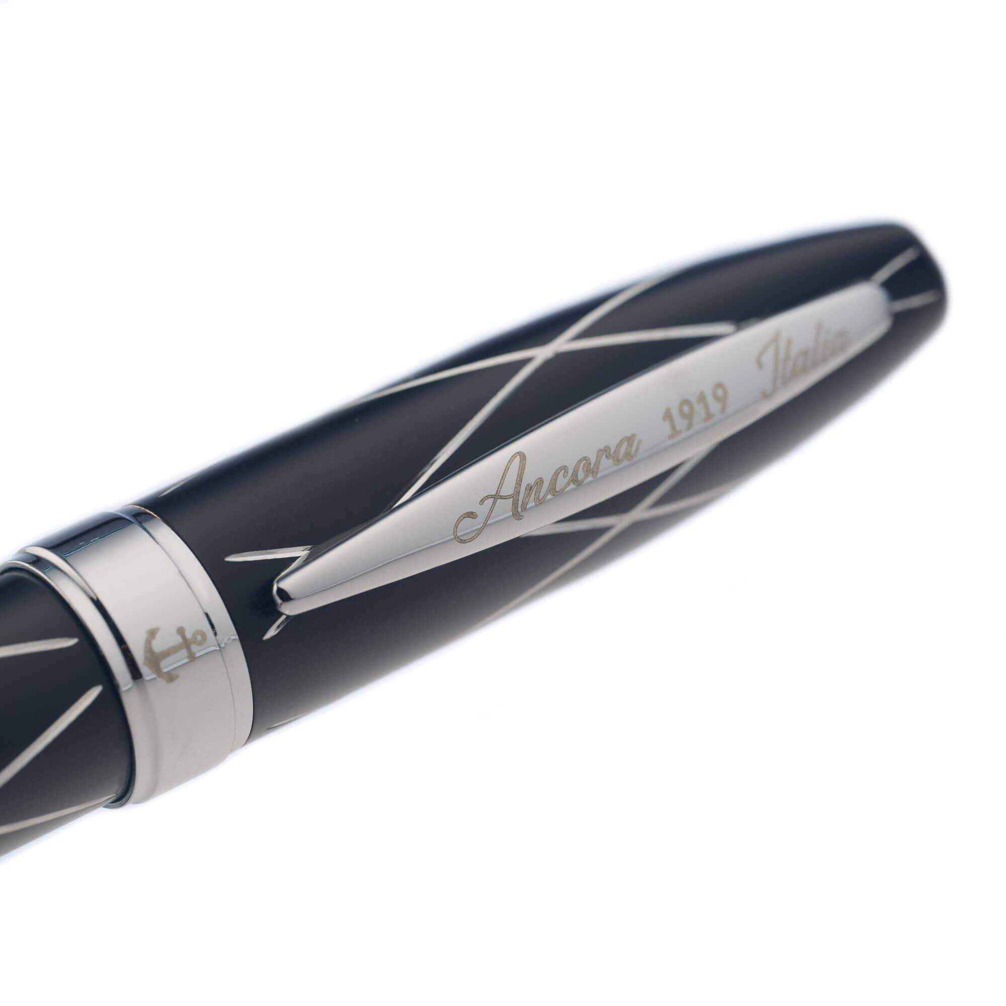 Chesterfield Nero Rollerball Pen