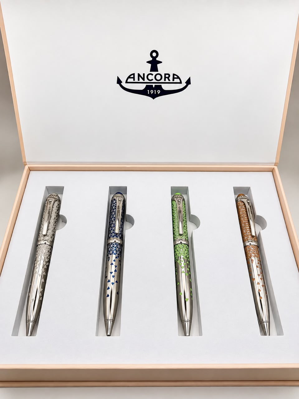 Four Seasons Ballpoint Set