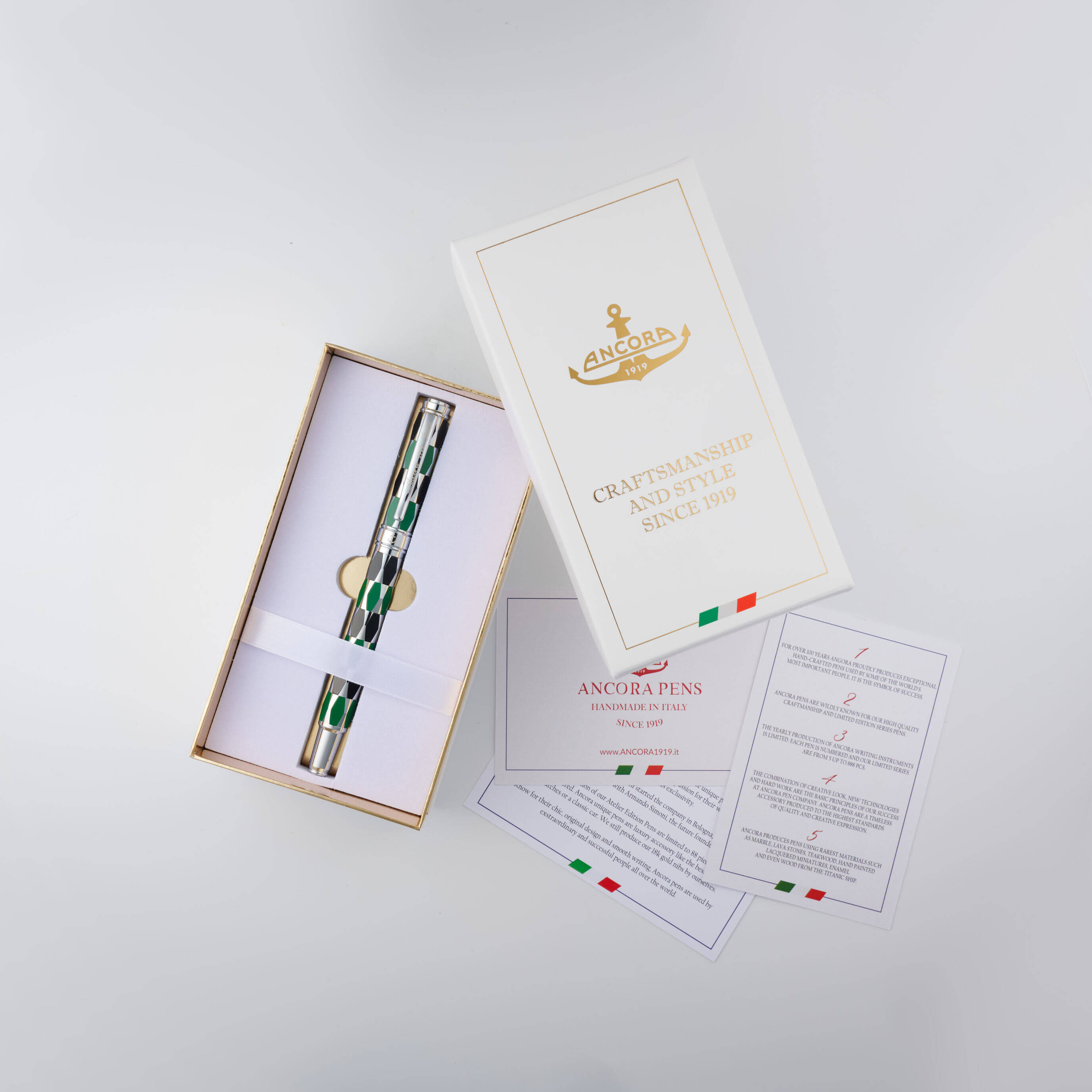 Ancora Masquerade Green With Cap Limited Edition Pen of 88 Enamel Luxury Rollerball